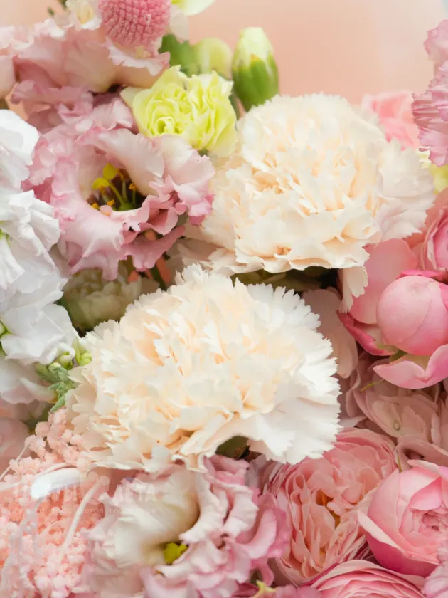 Сборный Букет: &laquo;Муза&raquo;