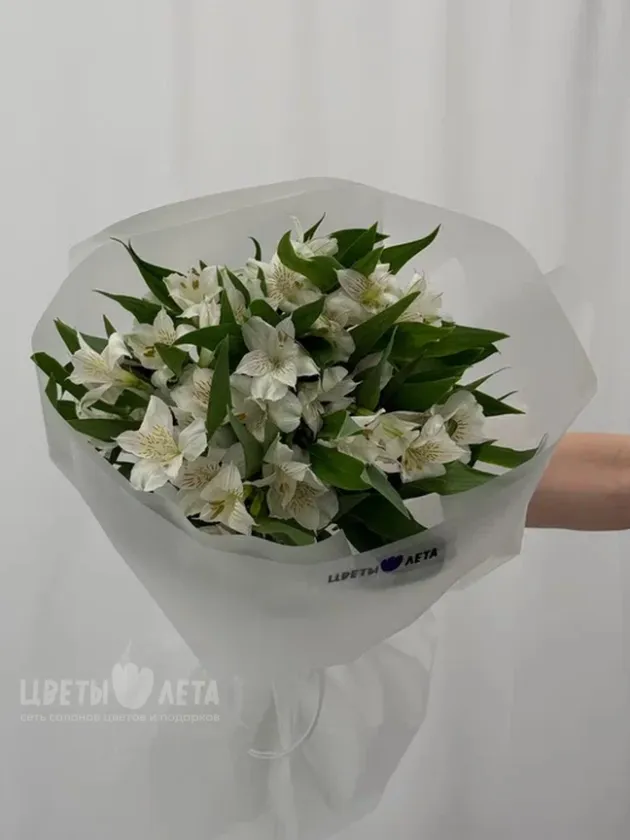 Букет &laquo;Альстромерия: белая магия 7"  