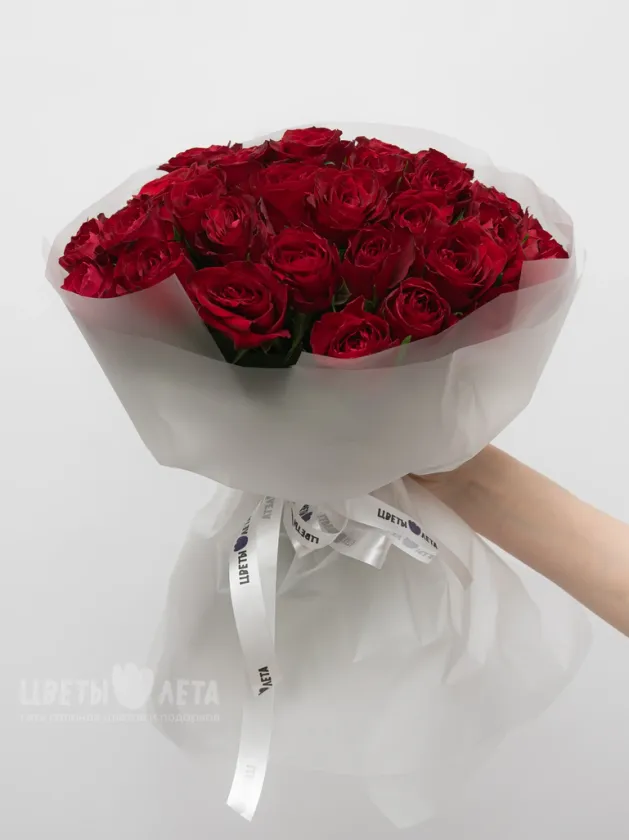Букет: Красная Роза Кения 45см