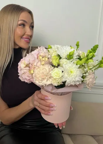 Композиция: &laquo;Облако любви&raquo; от интернет-магазина цветов в 