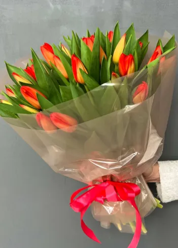 Букет: &laquo;Алый Триумф&raquo; от интернет-магазина цветов в 