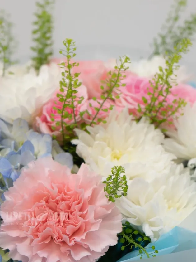 Букет: &laquo;Секрет неба&raquo;