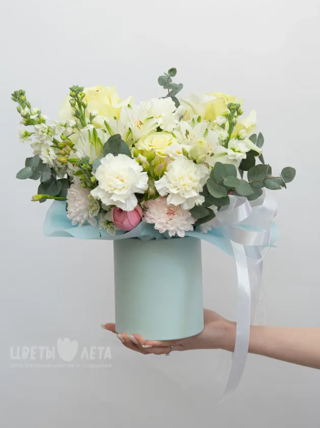 Композиция: &laquo;Сияй&raquo;