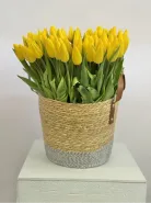 Композиция: &laquo;101 тюльпан&raquo;