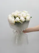 Монобукет: &laquo;Белые пионы 15&raquo;