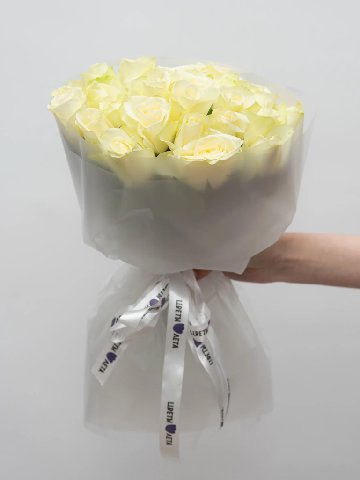 Букет: Белая Роза Кения 45см от интернет-магазина цветов в 