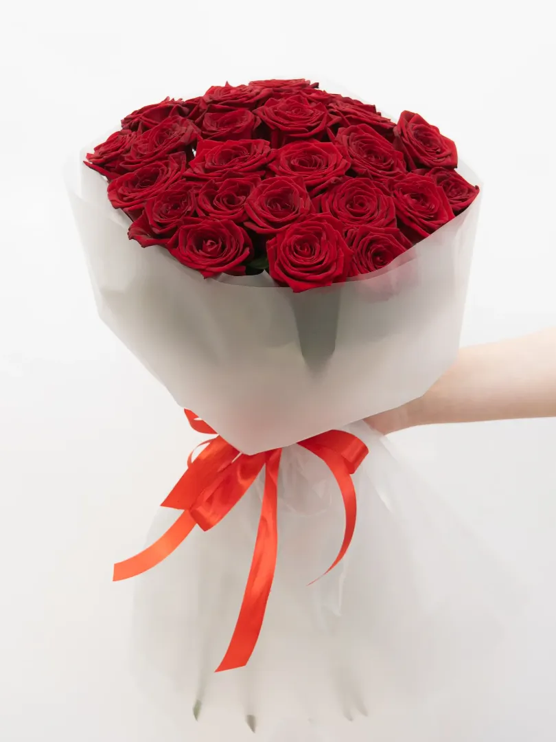 Букет из Российской Розы &laquo;Ред Наоми&raquo; 60см