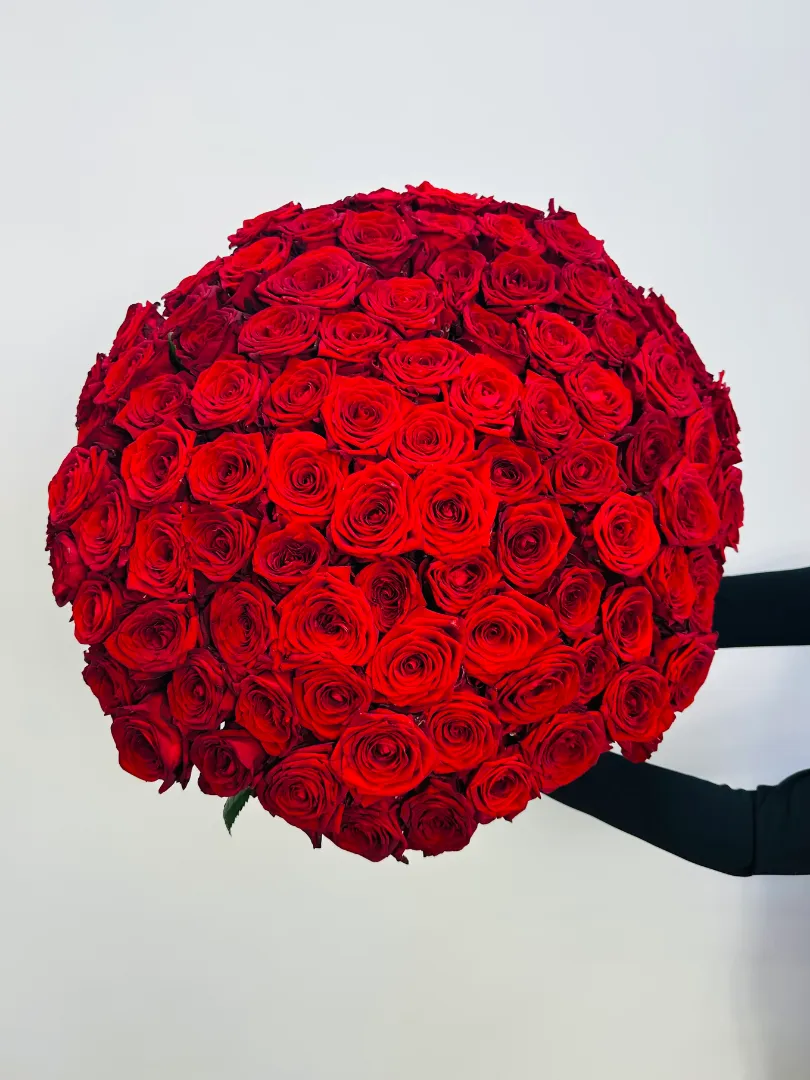 Букет из 101 &laquo;Красной&raquo; Российской Розы 60см