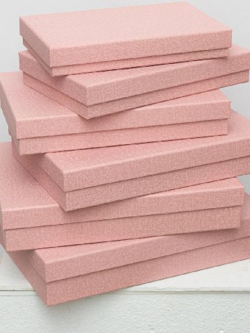 Подарочные Коробки: &laquo;История любви&raquo; XL от интернет-магазина цветов в 