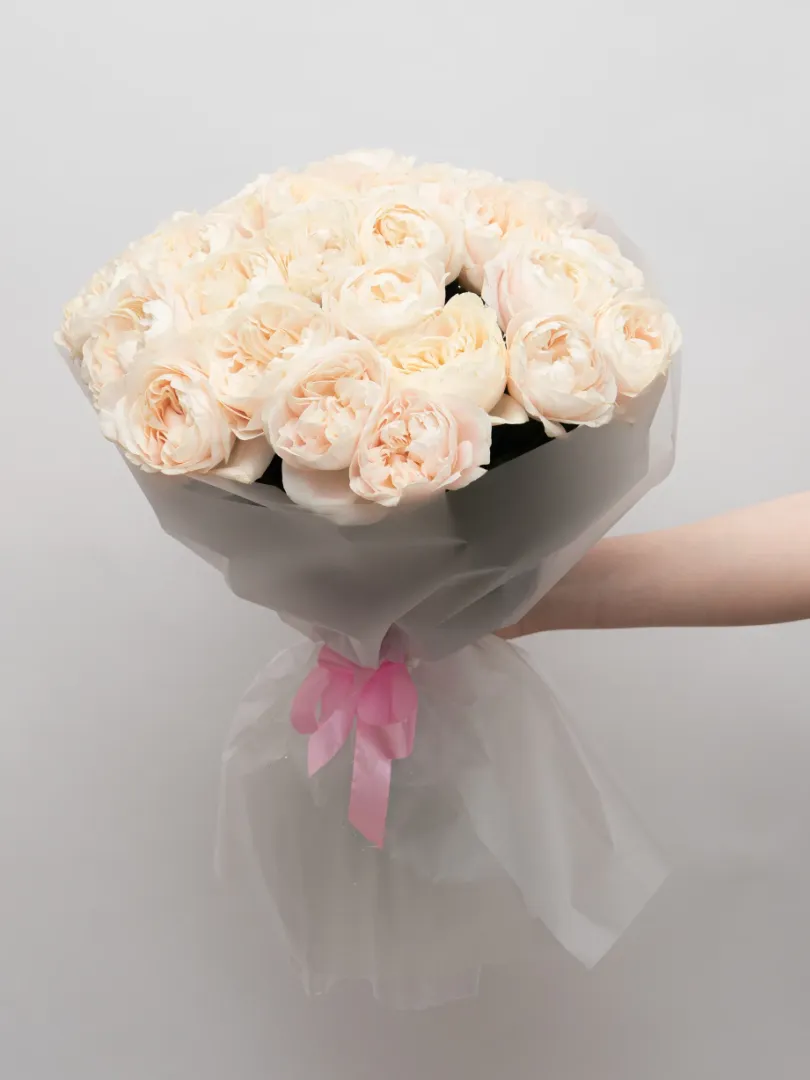 Букет из роз &laquo;Шифон Белые&raquo; 60см