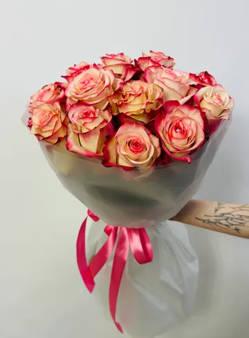 Букет из роз &laquo;Палома&raquo; 60см