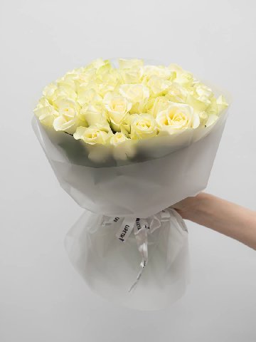 Букет: 51 Белая Роза Кения 45см от интернет-магазина цветов в 