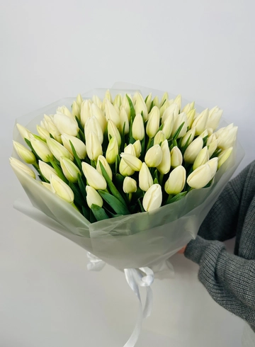 Букет: &laquo;Белые Тюльпаны 101&raquo; от интернет-магазина цветов в 