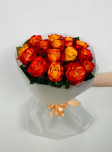 Букет: &laquo;Роза Атомик&raquo; от интернет-магазина цветов в 