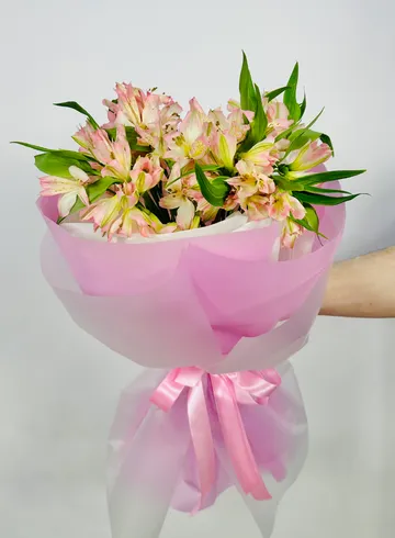 Букет: &laquo;Нежность Альстромерии&raquo;