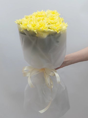Букет: &laquo;Желтая Хризантема Балтика&raquo; от интернет-магазина цветов в 