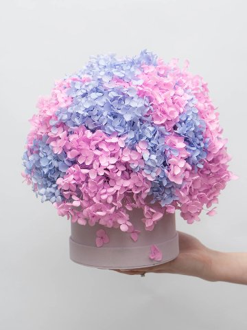 Композиция с Стабилизированной Розовой Гортензией от интернет-магазина цветов в 