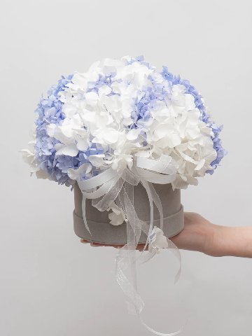 Композиция со стабилизированной Лавандовой Гортензией от интернет-магазина цветов в 