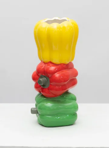 Авторская Интерьерная ваза &laquo;Перчик&raquo; от интернет-магазина цветов в 