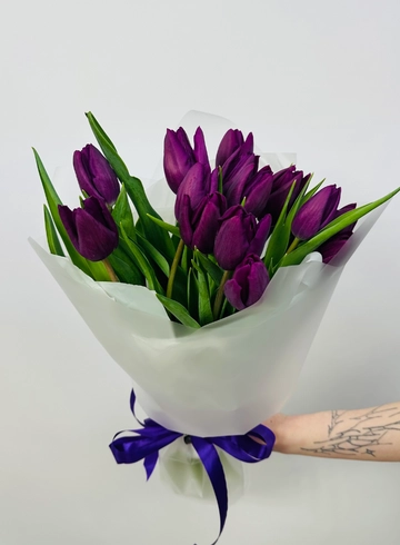 Букет: &laquo;Фиолетовые Тюльпаны&raquo;  от интернет-магазина цветов в 