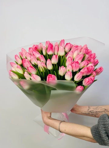 Букет: &laquo;Нежно-розовые тюльпаны 101&raquo; от интернет-магазина цветов в 