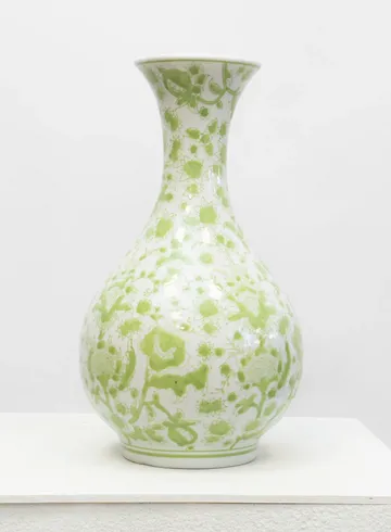 Авторская Интерьерная ваза &laquo;Мятый шедевр&raquo;