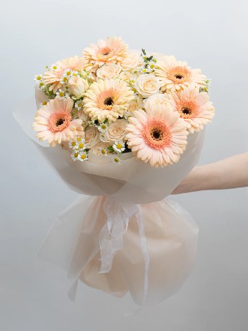 Сборный Букет: &laquo;Мила&raquo; от интернет-магазина цветов в 