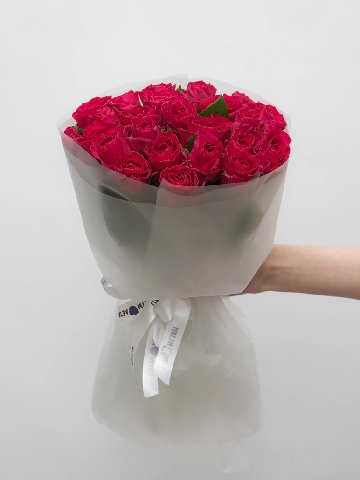 Букет: Ярко-Розовая Роза Кения 45см от интернет-магазина цветов в 