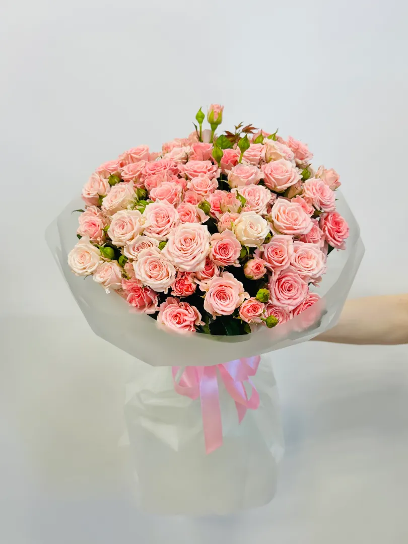 Букет: &laquo;Розовая Кустовая Роза&raquo;