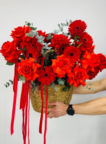 Композиция: &laquo;Шепот Сердца&raquo; от интернет-магазина цветов в 